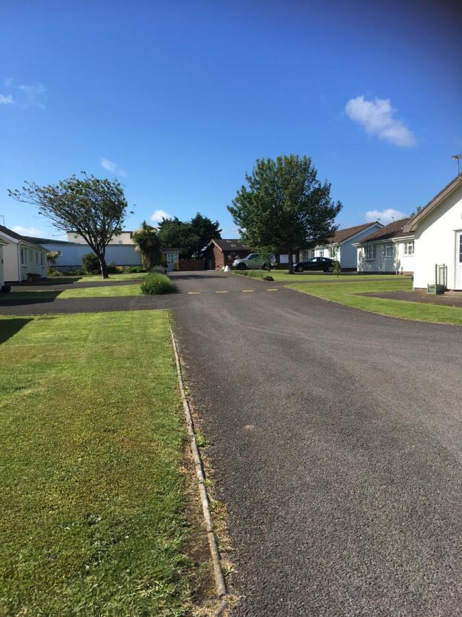 Number 43 The Gower Holiday Village Swansea Kültér fotó